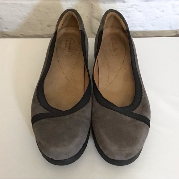 Clarks 10 Artisan Suede Women's Gray Suede Slip-On Comfort Shoes - Picture 3 of 11